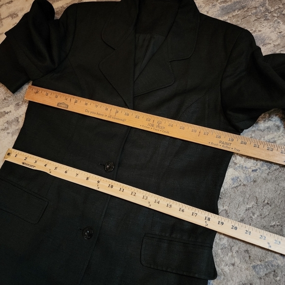 Focus 2000 linen rayon black long blazer.  Women's size 8. - Picture 15 of 15